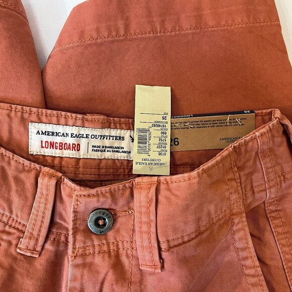 American Eagle Men's Longboard Below the Knee Shorts - Size 26 - NWT - Picture 3 of 3